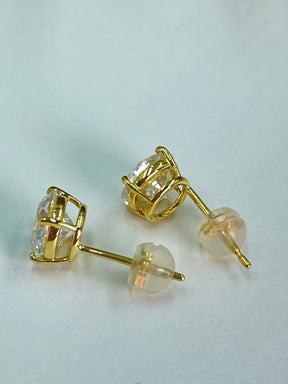 【即納可能商品】K10/K18イエローゴールド 1ctサイズ　モアサナイト一粒ピアス